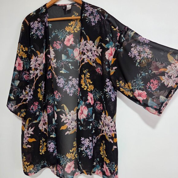 EUC H&M FLORAL LIGHT WEIGHT OPEN KIMONO TOP SIZE LARGE - Picture 1 of 13